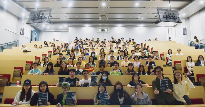 活動大合影.jpg