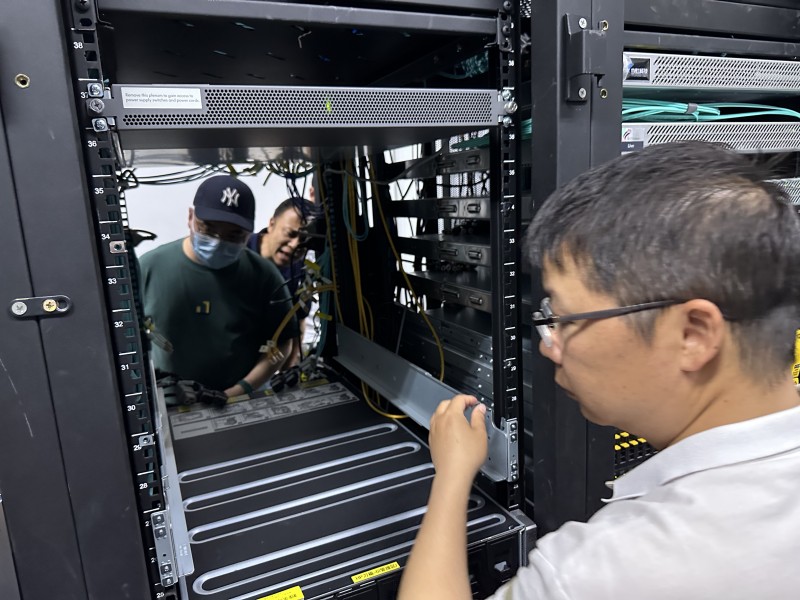 3設(shè)備下架.jpg