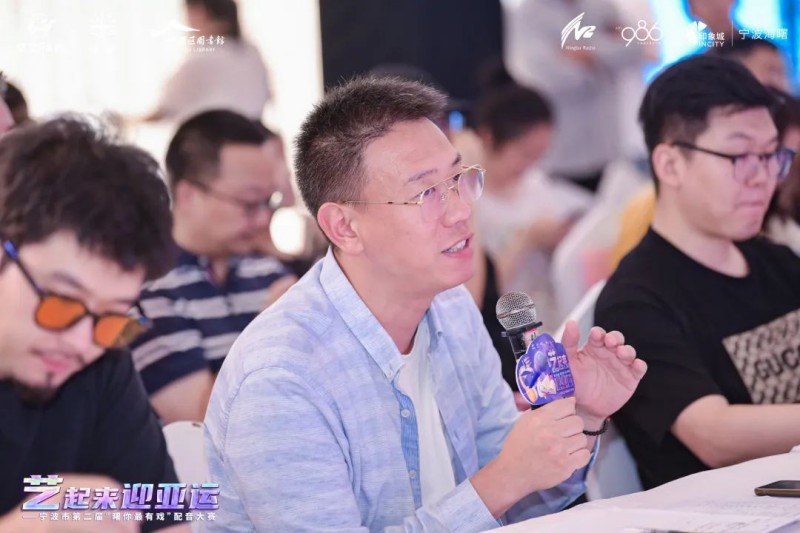 評委午歌.jpg