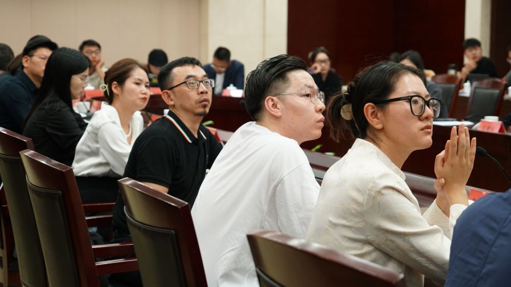 寧波企業(yè)代表.jpg