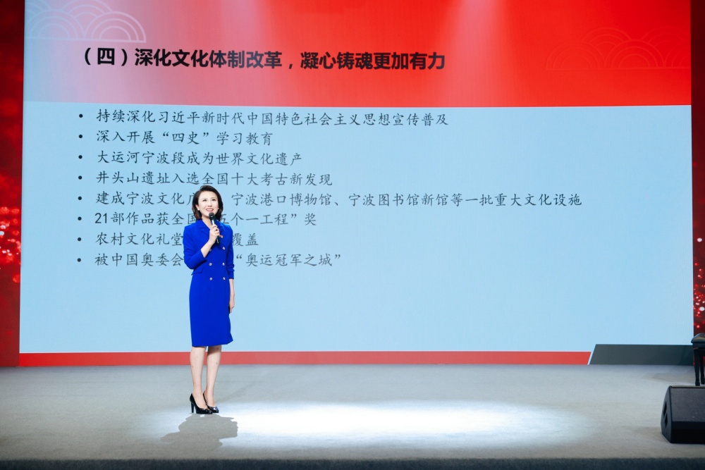 主講人.jpg
